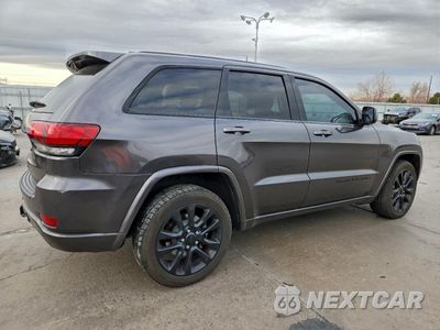 Trzecie zdjęcie samochodu z tyłu: 2019 JEEP GRAND CHEROKEE LAREDO VIN:1C4RJFAG3KC592868 - miniatura