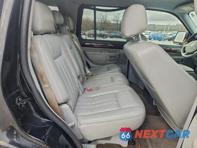 Zdjęcie 11 z 12 samochodu: 2004 LINCOLN AVIATOR VIN:5LMEU68HX4ZJ03864 - miniatura