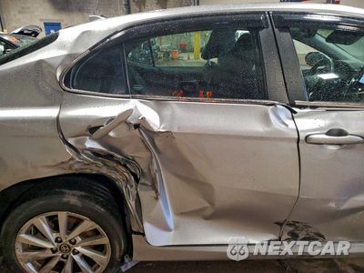 Zdjęcie 10 z 12 samochodu: 2024 TOYOTA CAMRY LE VIN:4T1R11AK1RU886549 - miniatura