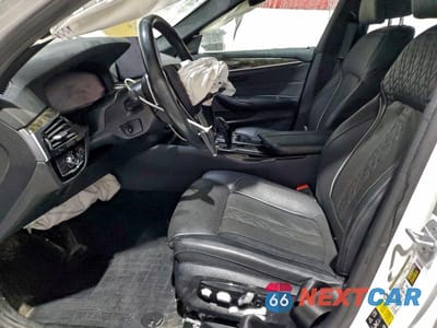 Zdjęcie 7 z 12 samochodu: 2021 BMW 540 XI VIN:WBA73BJ06MWW97271 - miniatura