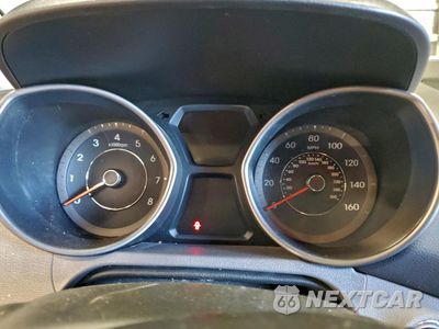 Zdjęcie 9 z 12 samochodu: 2013 HYUNDAI ELANTRA GLS VIN:5NPDH4AE8DH427866 - miniatura