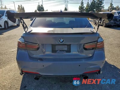 Zdjęcie 6 z 11 samochodu: 2013 BMW 335 I VIN:WBA3A9G52DNP37612 - miniatura