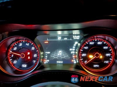 Zdjęcie 9 z 11 samochodu: 2019 DODGE CHARGER SXT VIN:2C3CDXJG5KH757856 - miniatura