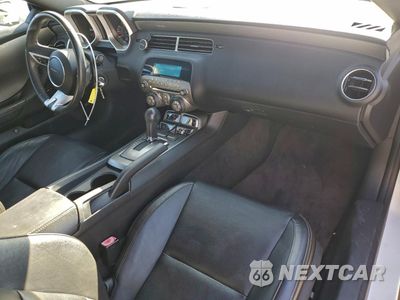 Zdjęcie 8 z 12 samochodu: 2010 CHEVROLET CAMARO LT VIN:2G1FC1EVXA9221777 - miniatura
