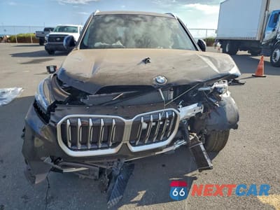 Piąte zdjęcie samochodu w środku: 2026 BMW X1 XDRIVE28I VIN:WBX73EF03T5413423 - miniatura