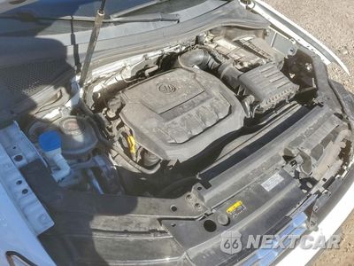 Zdjęcie 12 z 14 samochodu: 2018 VOLKSWAGEN TIGUAN S VIN:3VV1B7AX4JM087601 - miniatura