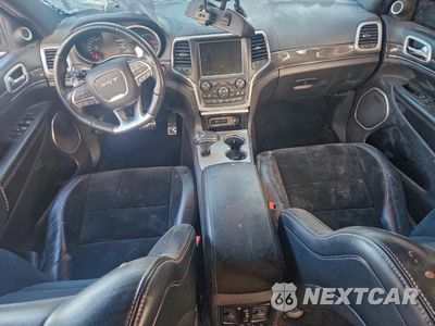 Zdjęcie 8 z 13 samochodu: 2015 JEEP GRAND CHEROKEE SRT-8 VIN:1C4RJFDJ1FC122030 - miniatura