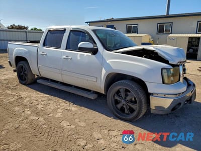 Czwarte zdjęcie samochodu z boku: 2013 GMC SIERRA C1500 SLT VIN:3GTP1WE08DG227011 - miniatura