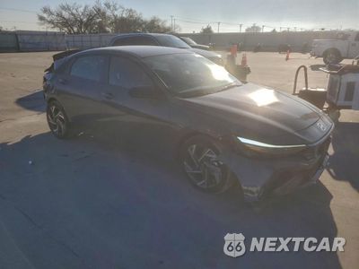 Czwarte zdjęcie samochodu z boku: 2025 HYUNDAI ELANTRA SEL SPORT VIN:KMHLM4DG3SU961814 - miniatura