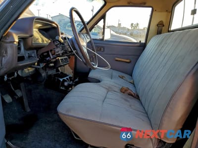 Zdjęcie 7 z 13 samochodu: 1983 TOYOTA PICKUP 1/2 TON RN44 VIN:JT4RN44D6D1150319 - miniatura
