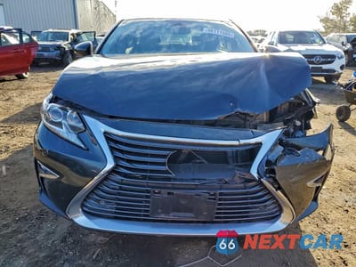 Piąte zdjęcie samochodu w środku: 2018 LEXUS ES 350 VIN:58ABK1GGXJU113769 - miniatura
