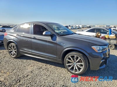 Czwarte zdjęcie samochodu z boku: 2017 BMW X4 XDRIVEM40I VIN:5UXXW7C53H0M91459 - miniatura