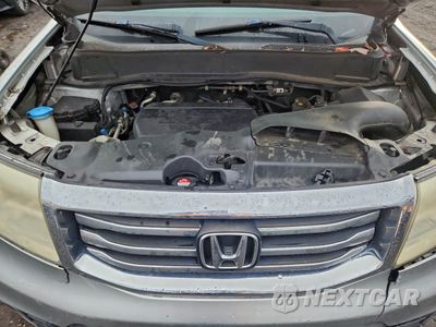 Zdjęcie 12 z 15 samochodu: 2013 HONDA PILOT TOURING VIN:5FNYF4H93DB065671 - miniatura