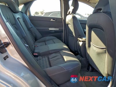 Zdjęcie 10 z 12 samochodu: 2010 VOLVO S40 2.4I VIN:YV1382MS4A2495381 - miniatura