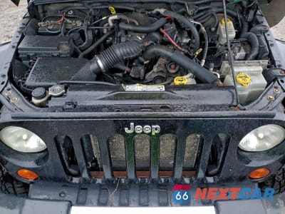 Zdjęcie 12 z 12 samochodu: 2011 JEEP WRANGLER UNLIMITED SAHARA VIN:1J4BA5H13BL603682 - miniatura