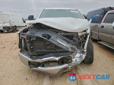 Piąte zdjęcie samochodu w środku: 2018 FORD F250 SUPER DUTY TRUCK CAB AND CHASSIS VIN:1FT7W2AT0JEB39650 - miniatura