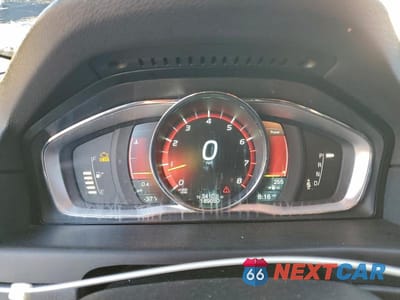 Zdjęcie 9 z 11 samochodu: 2014 VOLVO S80 3.2 VIN:YV1952AS2E1180386 - miniatura