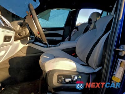 Zdjęcie 7 z 14 samochodu: 2024 BMW X5 M COMPETITION VIN:5YM13ET05R9T77511 - miniatura