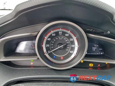 Zdjęcie 9 z 12 samochodu: 2016 MAZDA 3 TOURING VIN:JM1BM1W75G1288609 - miniatura