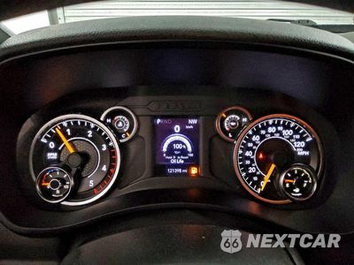 Zdjęcie 9 z 12 samochodu: 2022 RAM 3500 TRADESMAN VIN:3C63R3GL6NG137992 - miniatura
