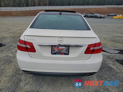 Zdjęcie 6 z 11 samochodu: 2012 MERCEDES-BENZ E 350 VIN:WDDHF5KBXCA545947 - miniatura