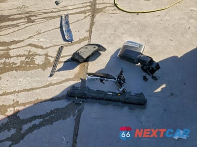 Zdjęcie 12 z 14 samochodu: 2022 GMC SIERRA 2500 HD DENAL VIN:1GT49REY8NF182321 - miniatura