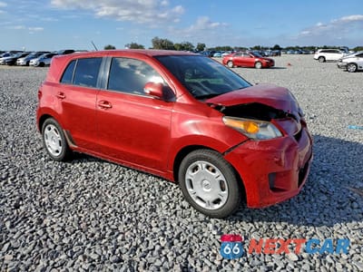 Czwarte zdjęcie samochodu z boku: 2013 TOYOTA SCION XD VIN:JTKKUPB46D1030392 - miniatura