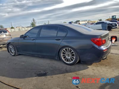 Drugie zdjęcie samochodu z przodu: 2015 BMW 750 LI VIN:WBAYE8C55FD782076 - miniatura