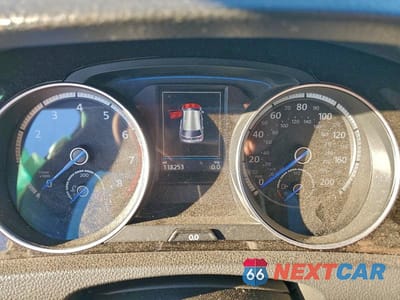 Zdjęcie 9 z 11 samochodu: 2017 VOLKSWAGEN GOLF R VIN:WVWVF7AU3HW156346 - miniatura