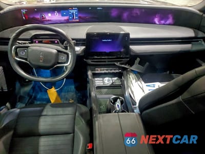 Zdjęcie 8 z 12 samochodu: 2024 LINCOLN NAUTILUS RESERVE VIN:5LMPJ8KA3RJ866307 - miniatura