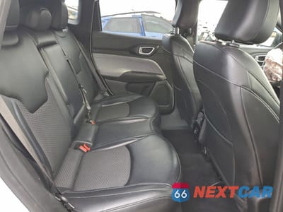 Zdjęcie 11 z 15 samochodu: 2023 JEEP COMPASS LATITUDE VIN:3C4NJDBN1PT561744 - miniatura