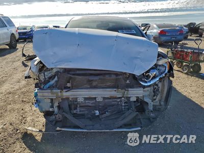 Piąte zdjęcie samochodu w środku: 2016 FORD FUSION SE HYBRID VIN:3FA6P0LU9GR203795 - miniatura