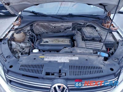 Zdjęcie 12 z 13 samochodu: 2017 VOLKSWAGEN TIGUAN S VIN:WVGAV7AX9HK022794 - miniatura