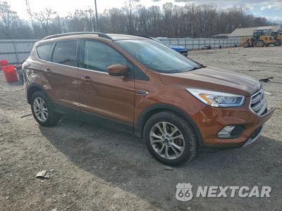 Czwarte zdjęcie samochodu z boku: 2017 FORD ESCAPE SE VIN:1FMCU9GD3HUA08477 - miniatura