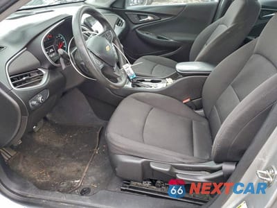 Zdjęcie 7 z 12 samochodu: 2019 CHEVROLET MALIBU LS VIN:1G1ZB5ST1KF124695 - miniatura