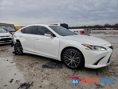 Czwarte zdjęcie samochodu z boku: 2023 LEXUS ES 250 BASE VIN:58AD11D10PU011370 - miniatura