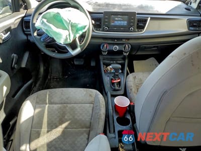 Zdjęcie 8 z 12 samochodu: 2018 KIA RIO LX VIN:3KPA24AB6JE073338 - miniatura