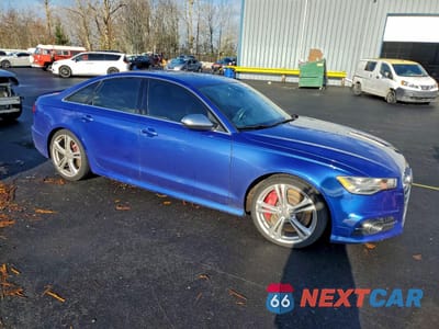Czwarte zdjęcie samochodu z boku: 2017 AUDI S6 PRESTIGE VIN:WAUHFAFC4HN067639 - miniatura