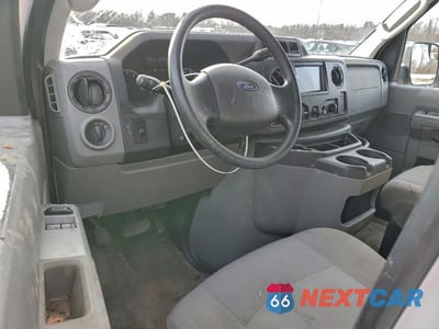 Zdjęcie 8 z 13 samochodu: 2011 FORD ECONOLINE E350 SUPER DUTY WAGON VIN:1FBSS3BL8BDA33341 - miniatura