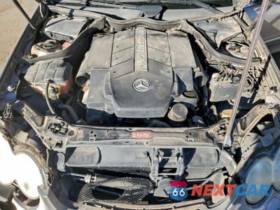 Zdjęcie 11 z 12 samochodu: 2004 MERCEDES-BENZ CLK 500 VIN:WDBTK75G04T022072 - miniatura