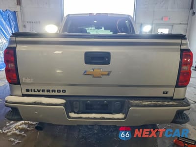 Zdjęcie 6 z 12 samochodu: 2017 CHEVROLET SILVERADO K1500 LT VIN:3GCUKREC6HG437088 - miniatura