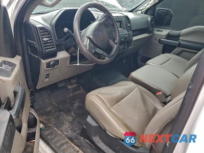 Zdjęcie 8 z 12 samochodu: 2020 FORD F150 XL 2WD V6 REG CAB 2.7L XL VIN:1FTMF1CP8LKD36860 - miniatura