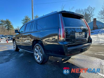 Drugie zdjęcie samochodu z przodu: 2019 CADILLAC ESCALADE ESV VIN:1GYS4GKJ7KR201124 - miniatura
