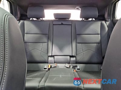 Zdjęcie 10 z 14 samochodu: 2025 BMW X2 XDRIVE28I VIN:WBX63GM09S5375396 - miniatura