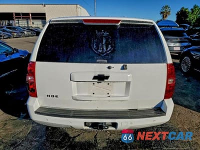 Zdjęcie 6 z 13 samochodu: 2013 CHEVROLET TAHOE C1500 LT VIN:1GNSCBE07DR254379 - miniatura