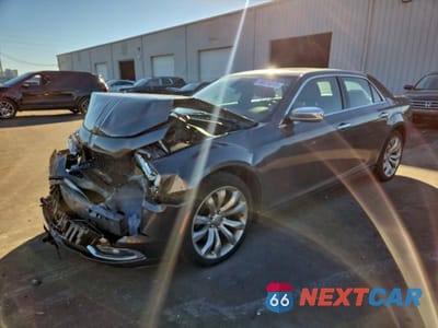 2020 CHRYSLER 300 LIMITED 2C3CCAEG4LH102809 - główne zdjęcie licytacji z USA - miniatura