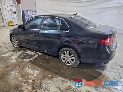 Drugie zdjęcie samochodu z przodu: 2009 VOLKSWAGEN JETTA SE VIN:3VWRZ71K29M162225 - miniatura