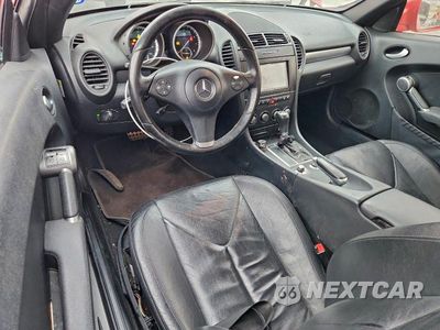 Zdjęcie 8 z 11 samochodu: 2009 MERCEDES-BENZ SLK 350 VIN:WDBWK58F49F191117 - miniatura