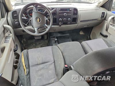 Zdjęcie 8 z 14 samochodu: 2012 CHEVROLET SILVERADO K2500 HEAVY DUTY VIN:1GC1KVCG9CF121292 - miniatura