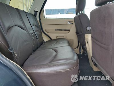 Zdjęcie 11 z 14 samochodu: 2008 MAZDA TRIBUTE S VIN:4F2CZ06118KM27271 - miniatura